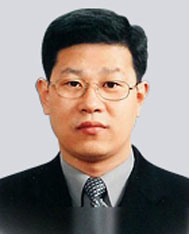 樸三坤，醫(yī)學(xué)博士