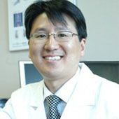 李埰煐院長